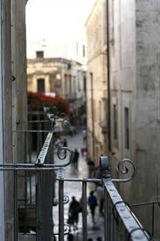 Palazzo Belli B&B Lecce Eksteriør billede